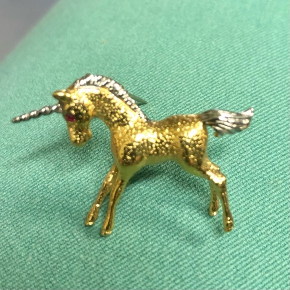 Jewelry - Gold and Silver Unicorn Brooch
